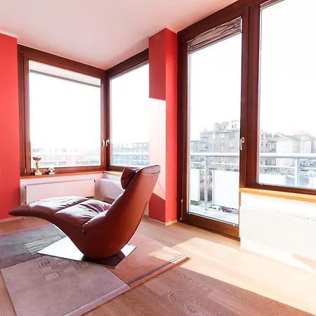 Gorgeous Duplex With Terrace *