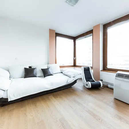 Gorgeous Duplex With Terrace アパート プラハ